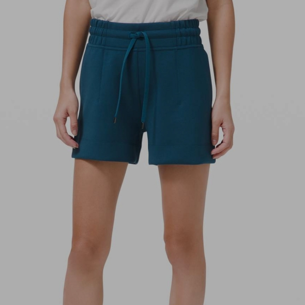 Lululemon Soft Ambitions High Rise Short 4" Size 4 - Picture 4 of 4